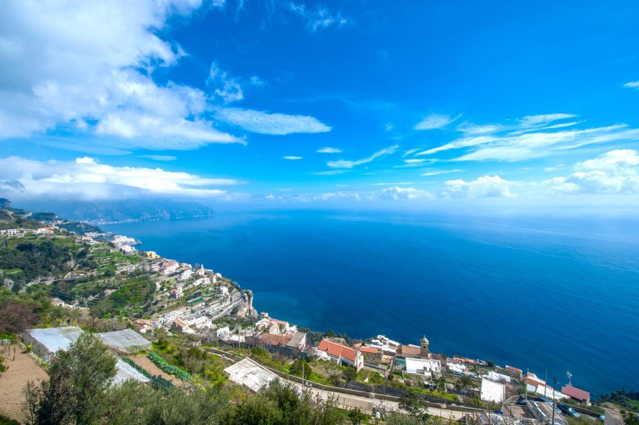 Апарт отель Amalfi Hills Экстерьер фото