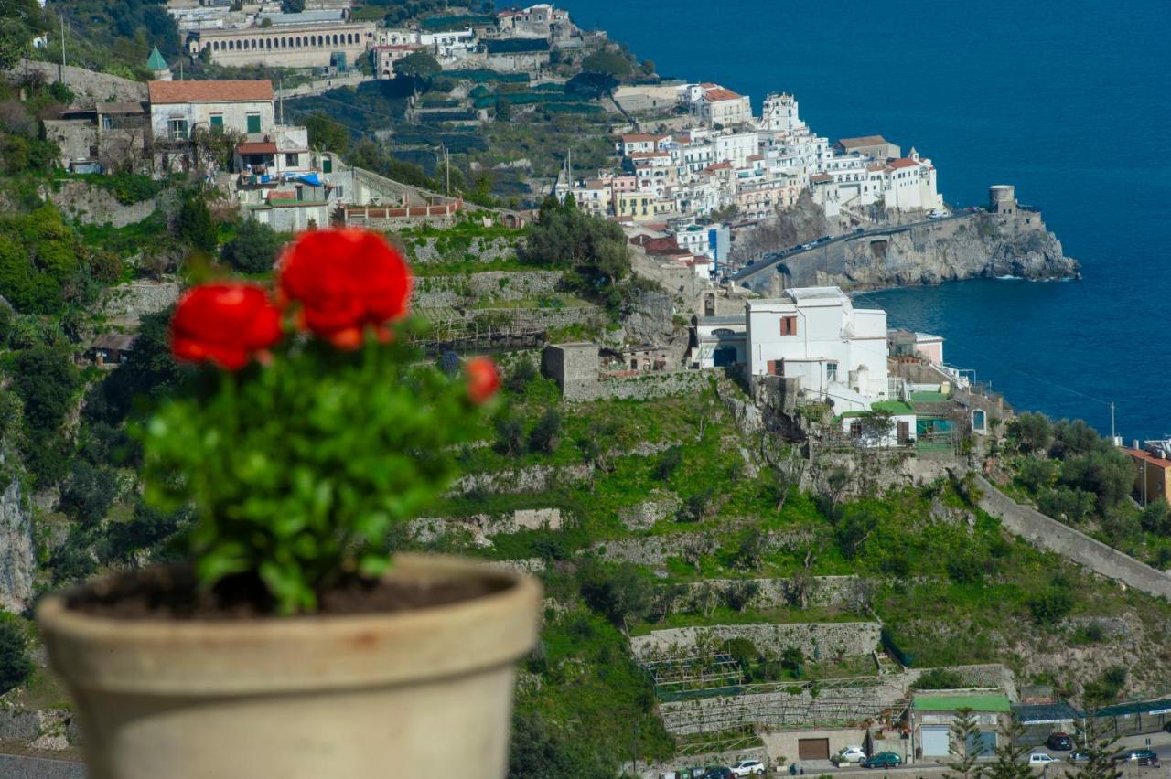 Апарт отель Amalfi Hills Экстерьер фото