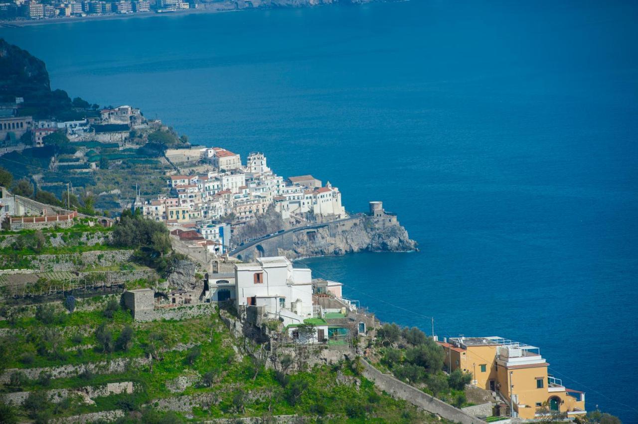 Апарт отель Amalfi Hills Экстерьер фото
